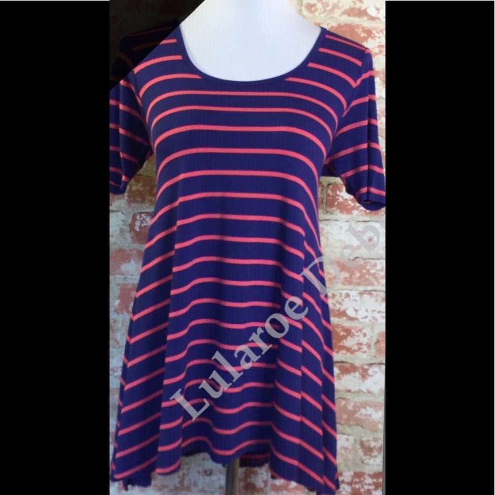 Lularoe Perfect Tee, new with tags, XXS